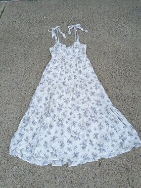 Trixxi White Maxi Dress with Lavender Floral Print And Tie Straps Size XxS